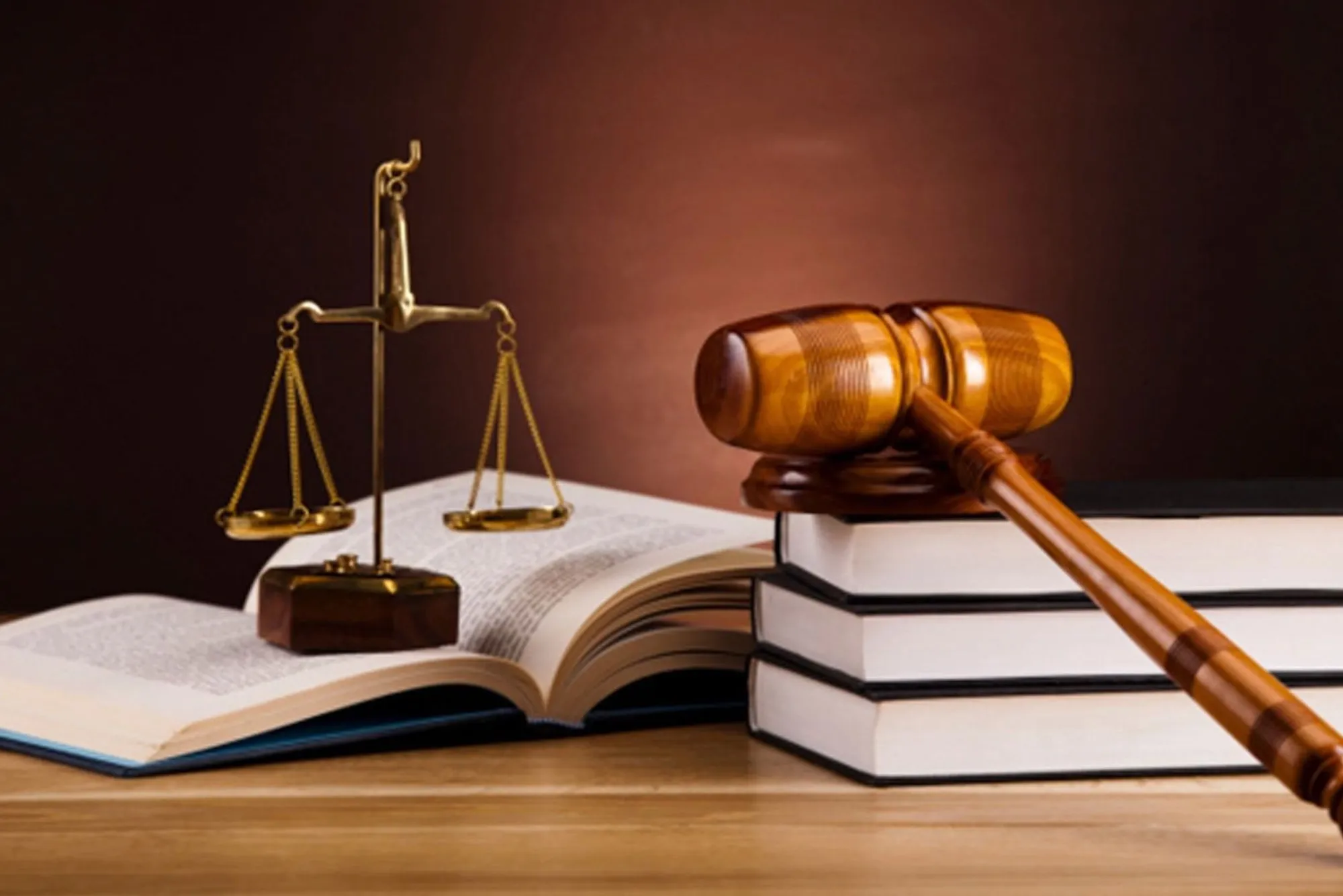 Why is Business Law Important Understanding the Significance in Today's Economy